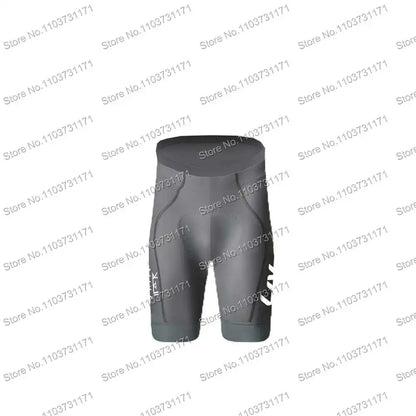 2025 Pro Team Jayco Alula Wind Vest Bicycle Clothing Sleeveless Multicolored Mens Cycling Vest Windproof MTB Windbreaker